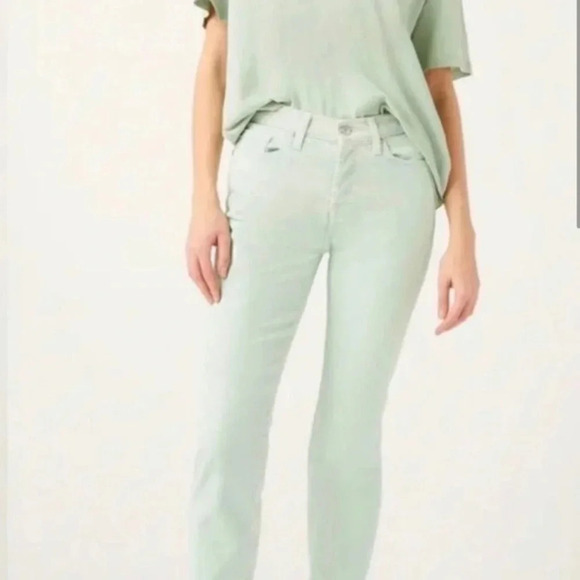 7 FOR ALL MANKIND Josefina High Waist
Boyfriend Jeans - Picture 3 of 13